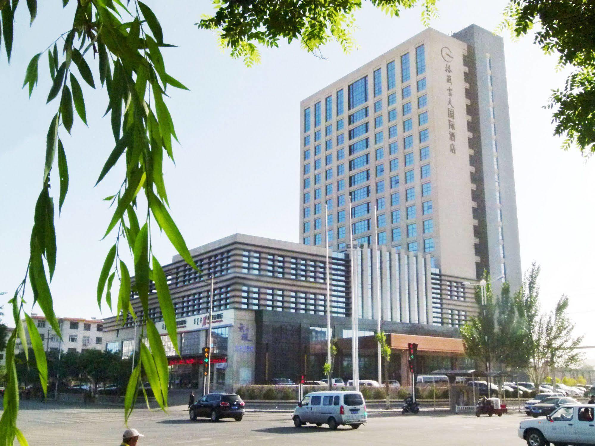 Grand Skylight International Hotel Wuhai Bagian luar foto